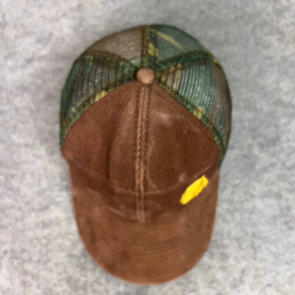 North Dakota Sioux Mens Hat Medium Fitted Brown Corduroy Trucker Cap Hockey NCAA